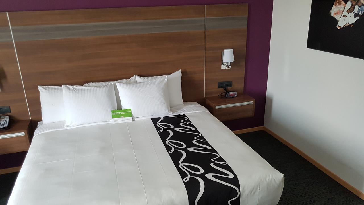 La Quinta by Wyndham San Jose Chiapa Puebla Hotel Bagian luar foto